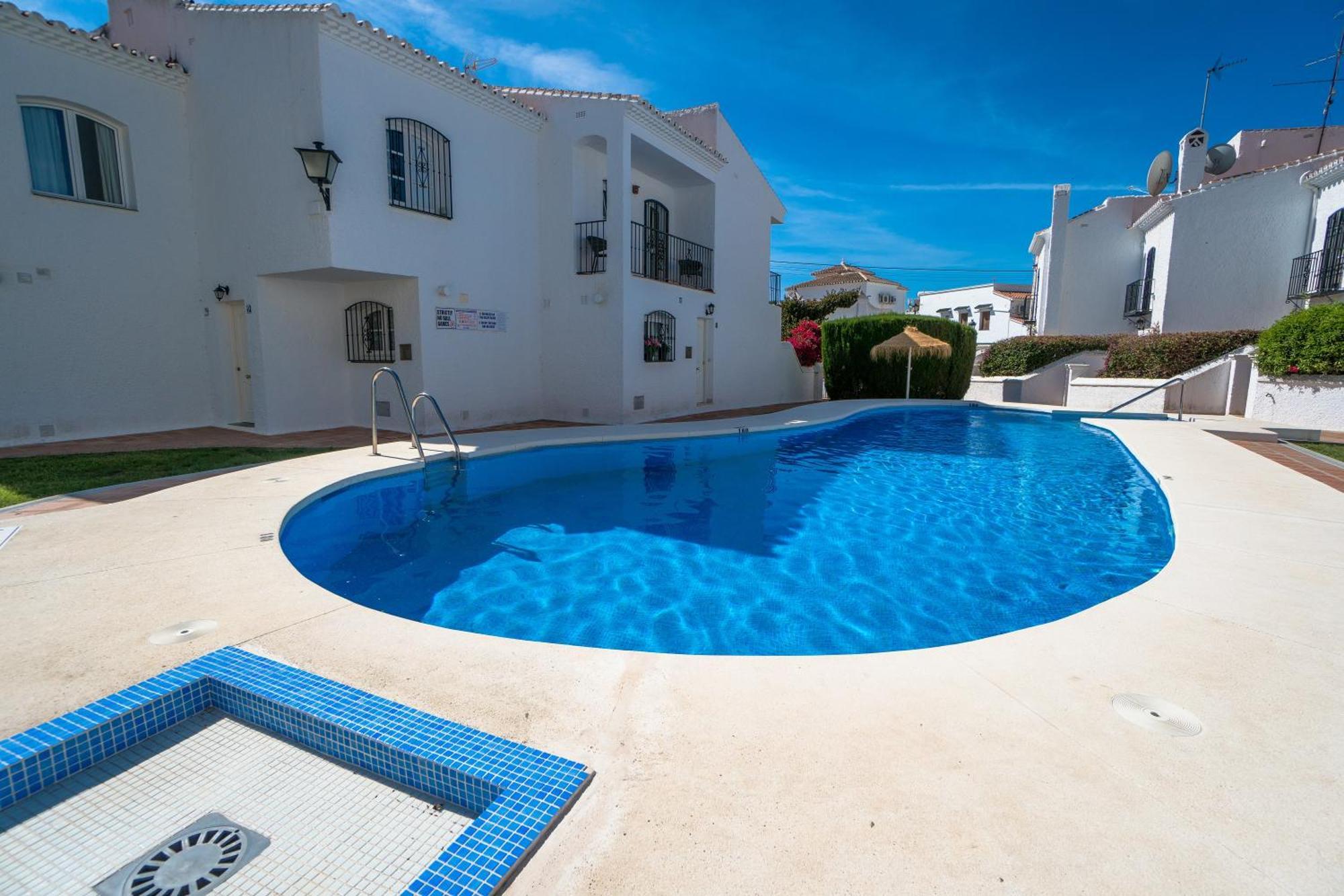 Los Pinos 19 Menyber Nerja Esterno foto