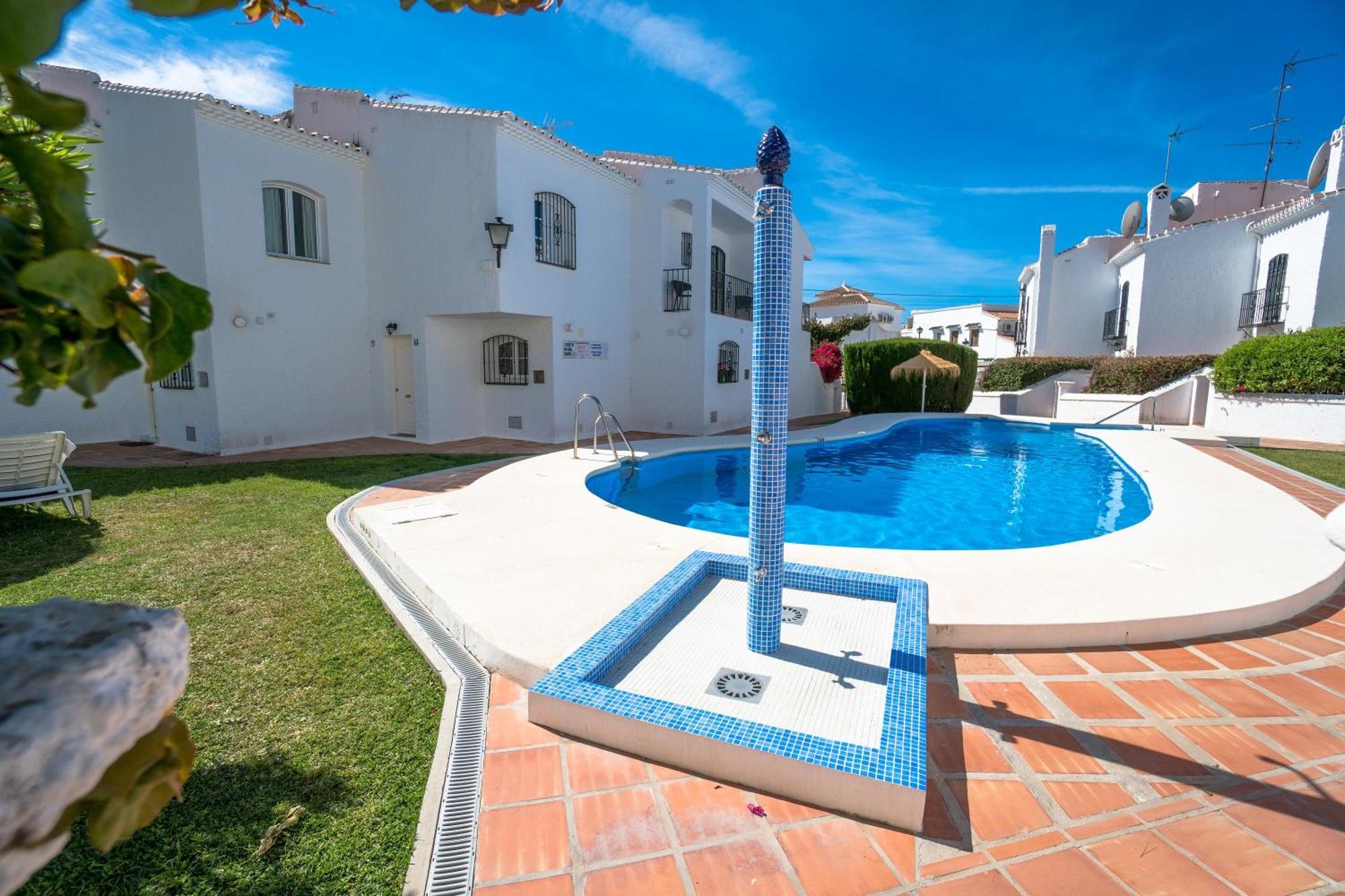 Los Pinos 19 Menyber Nerja Esterno foto